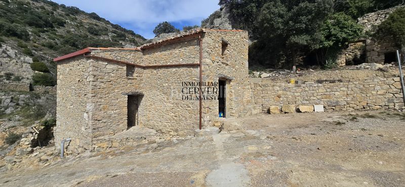 Foto 49eb7a70-b4f6-466d-a009-347014ccd15f. Masia a Sierra Engarcerán