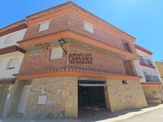 Casa a schiera in Traiguera. Propiedad de 133m2 con gran potencial ubicada en traiguera