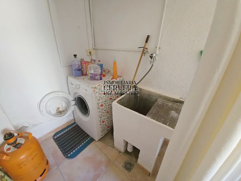 Foto 59a9a7d5-cf1e-468d-bc21-bb3f1b17b4cc. Casa aparellada a Xert