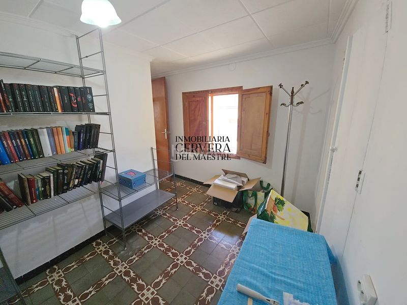 Foto 69e0f4ff-9b8d-4fe1-becd-e39d7a4d7c0c. Casa aparellada a Xert