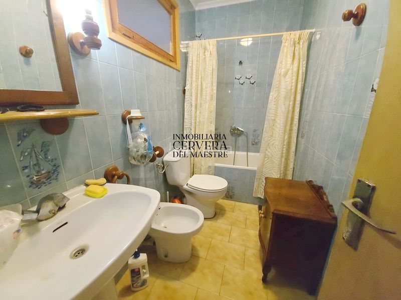 Foto 77e407c5-dd72-40ef-9ec9-4309c75241d7. Casa aparellada a Xert