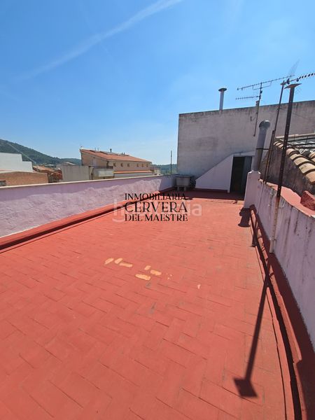 Foto 98d2ef74-4275-4cb6-9da8-4f265ca05ef1. Casa aparellada a Xert