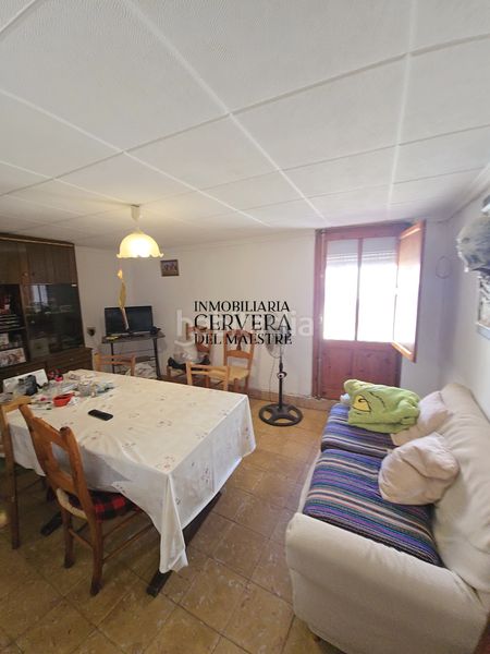 Foto db3474e8-021e-4db2-82ec-c46d1ec8d9a2. Casa aparellada a Xert