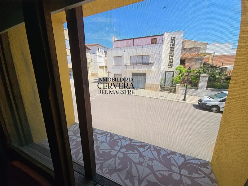 Foto efe90adb-f308-4f77-b6dd-439a80219777. Casa aparellada a Xert