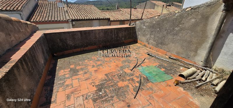 Foto 92914add-1c9d-4fe5-b6e8-fdf14a7e8447. Casa adossada a Xert