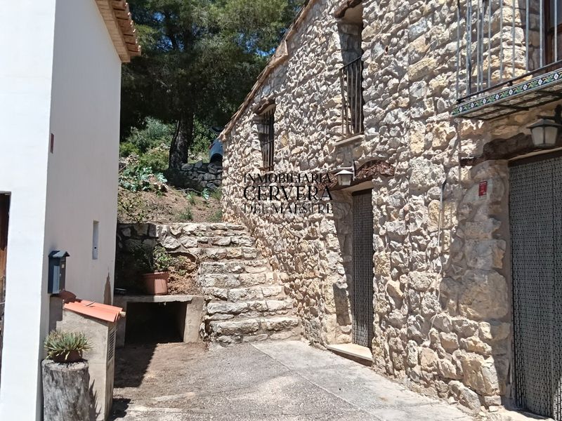 Foto 226c5395-de5d-495f-a33d-bcb1b5f73811. Casa a Sierra Engarcerán