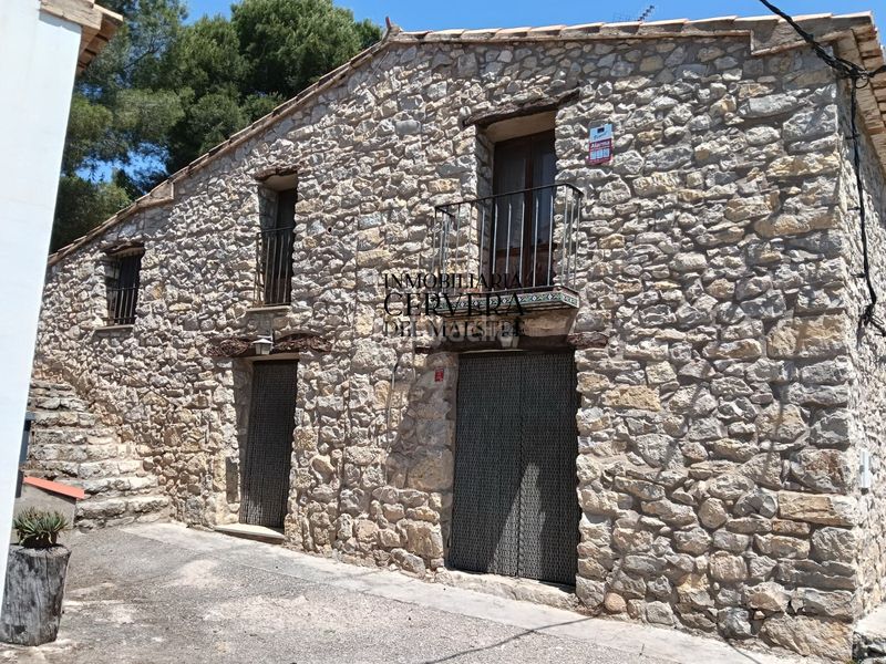 Foto ed1cc6fd-0e00-41b5-bd85-c13b23394af9. Casa a Sierra Engarcerán