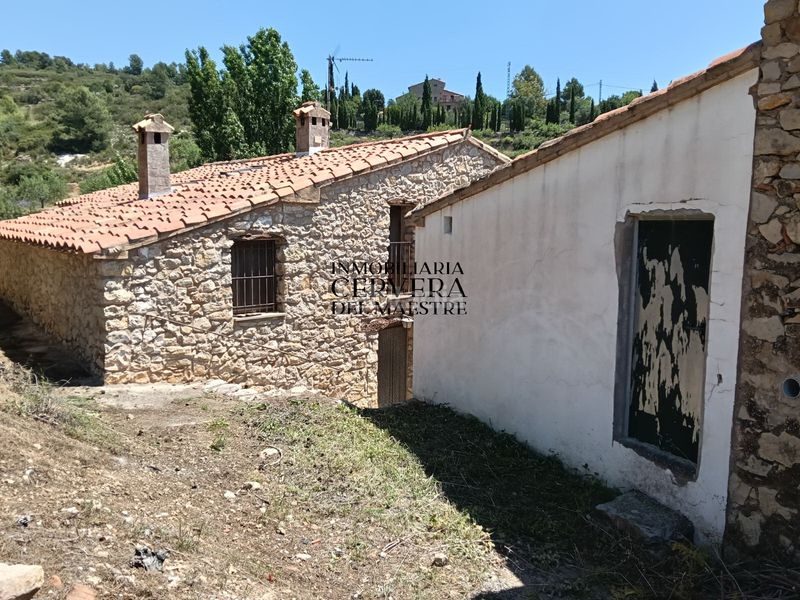 Foto f162ac04-633c-49eb-805c-5f8581b2ae14. Casa a Sierra Engarcerán