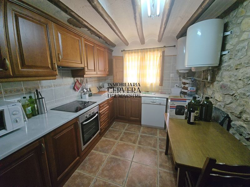 Foto fef6766c-297c-4141-a3df-bd8d6fa23bed. Casa a Sierra Engarcerán