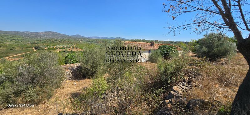 Foto 0396de0c-7f0b-40e7-84a2-7d62d40ba1d1. Masia a Vall d´Alba