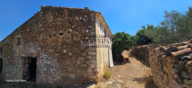 Foto 185e5a4a-d354-4df1-9367-496e4b4df254. Masia a Vall d´Alba