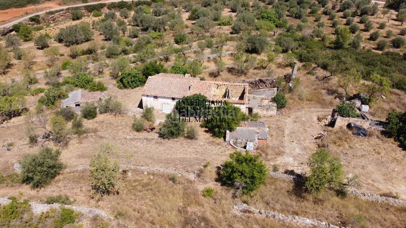 Foto c2aed079-829a-4a6d-ad03-b633ce9b3aef. Masia a Vall d´Alba