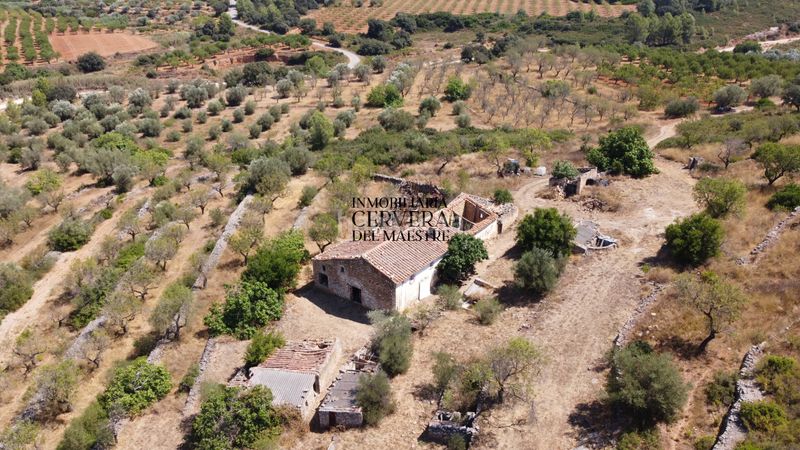 Foto c43fb8a6-e556-458f-afd5-d102ad42c2c8. Masia a Vall d´Alba