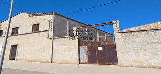 Capannone industriale in Salzadella (la). Dos amplias naves con una superficie total de 661 m² en salsadel