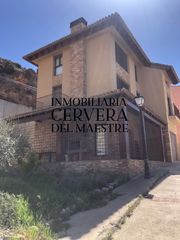 Casa a Albentosa. Espectacular casa de 243m2 en albentosa, teruel, con vistas a la