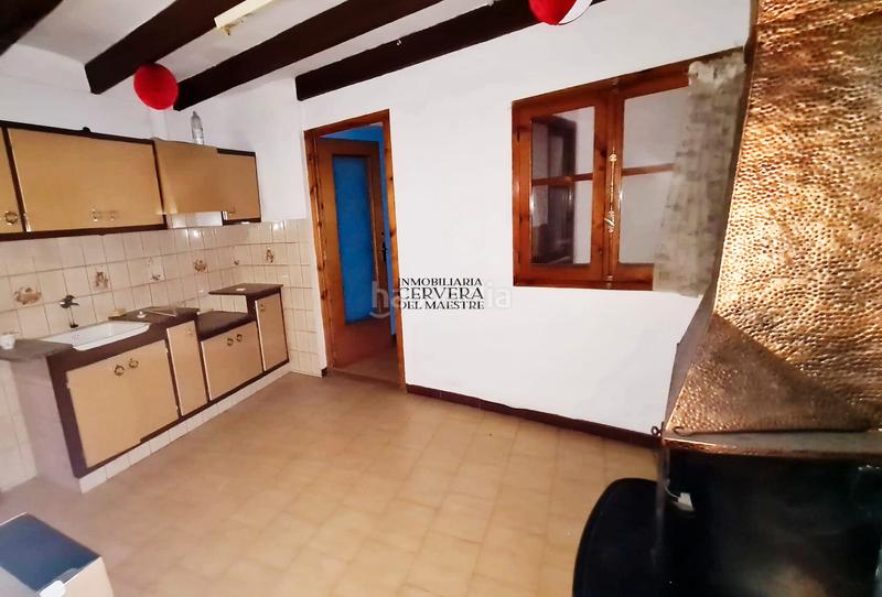 Foto c2822474-6243-42b6-8f45-cfef7224fa52. Casa adossada a Xert