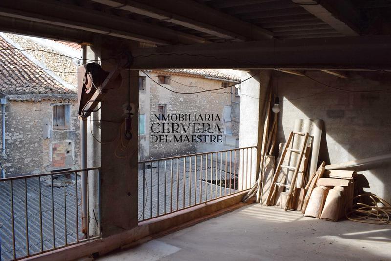 Foto 0f247171-6b15-40bf-85b0-4a5582a20e44. Casa adossada amb aparcament a Tírig