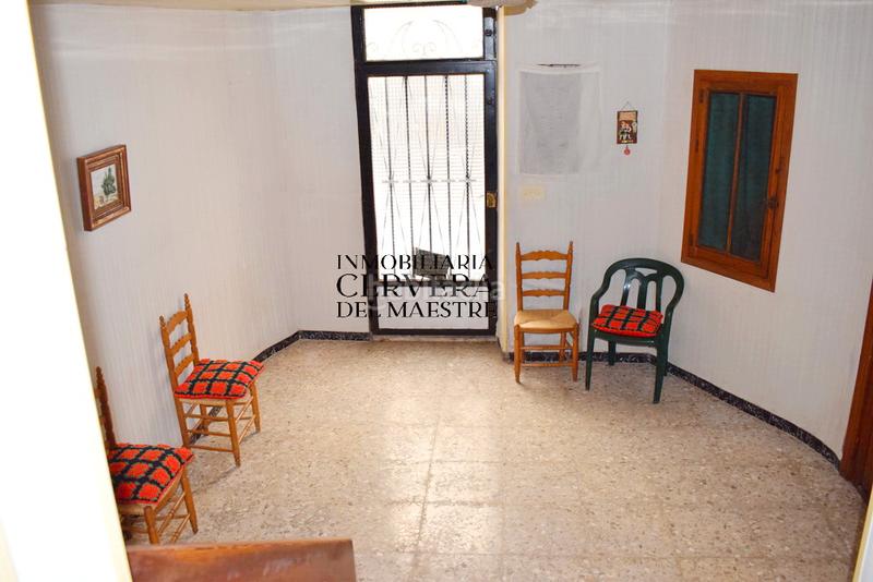 Foto 6df1f6e2-909d-47f2-a73d-134e0e1a2cc7. Casa adossada amb aparcament a Tírig