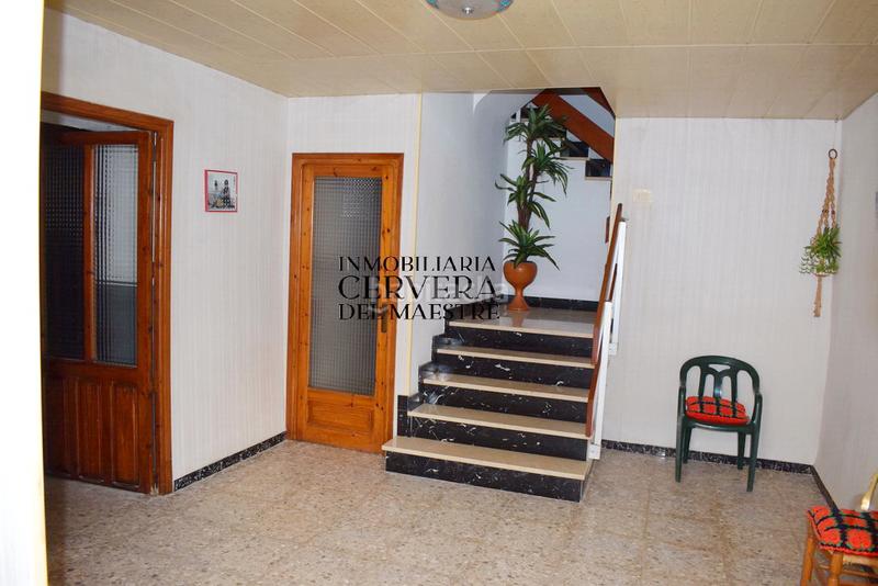 Foto c11d587f-530e-48a6-bf14-a5bebe630f82. Casa adossada amb aparcament a Tírig