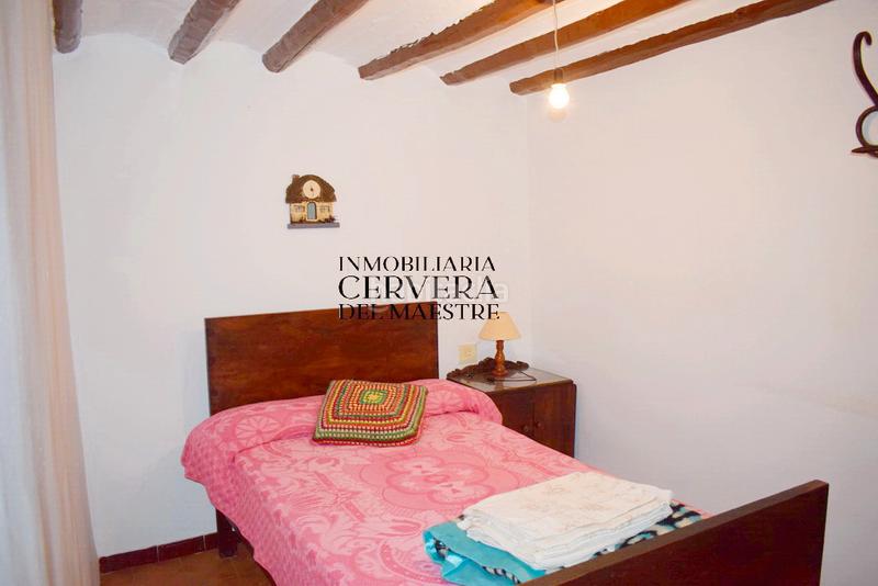 Foto d12b693c-bef8-469e-bc2f-b8b40216d4ee. Casa adossada amb aparcament a Tírig