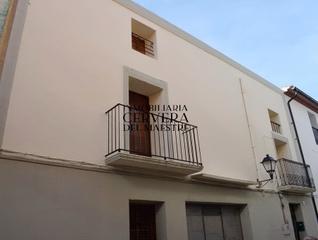 Semi detached house in Tírig