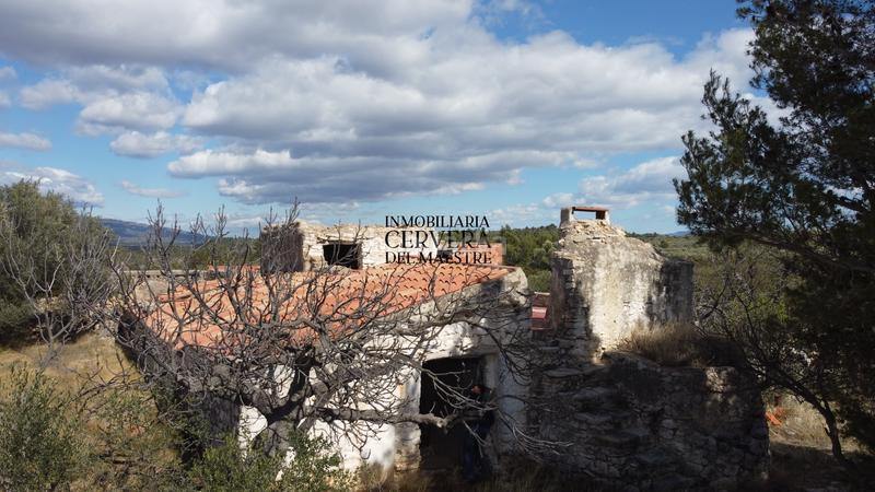 Foto 1994fd9c-2029-4e15-800d-caa540331c42. Masia a Canet lo Roig