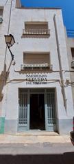 Casa adossada a Chert / Xert