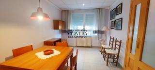 Casa adossada a Chert / Xert