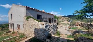 Masia a Albocàsser