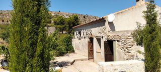Masia a Albocàsser