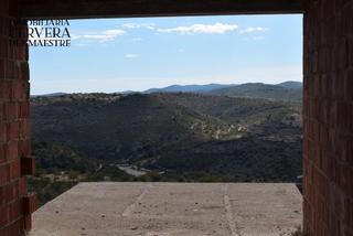 Casa adossada a Cervera del Maestre. Casa de pueblo en proyecto de restauración completa con vistas p