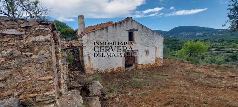 Foto 43b96b85-f7f9-41aa-a28d-63ae5a7660df. Masia a Sierra Engarcerán