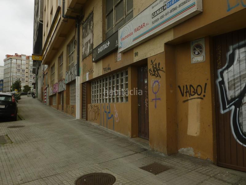 Foto 860ae429-e84e-4fe0-915f-5b4149588464. Locale commerciale in Los Castros - Castrillón Coruña (A)