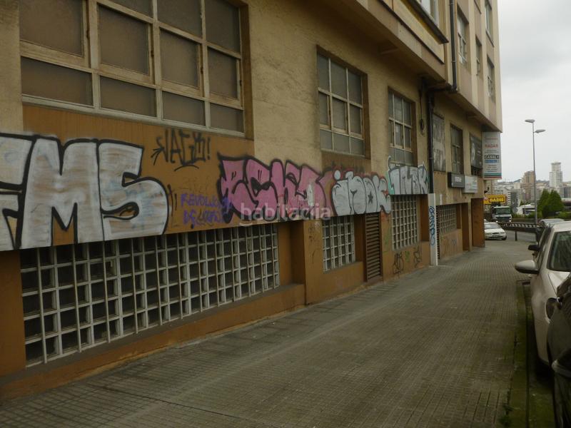 Foto 97272a56-def6-4672-a34c-48746ad0e0e9. Locale commerciale in Los Castros - Castrillón Coruña (A)