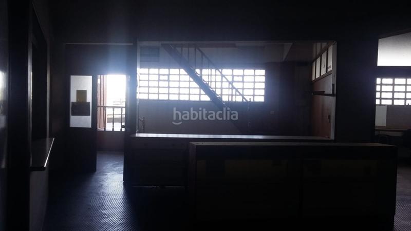 Foto a89967bc-0930-4729-84cd-ffaacfa61a09. Locale commerciale in Los Castros - Castrillón Coruña (A)