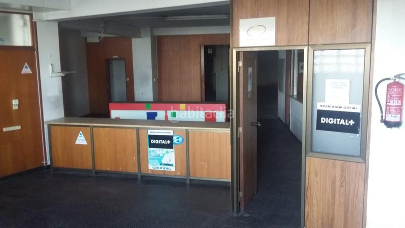 Foto b7094cdd-730b-416d-8029-9842d593ec3d. Locale commerciale in Los Castros - Castrillón Coruña (A)