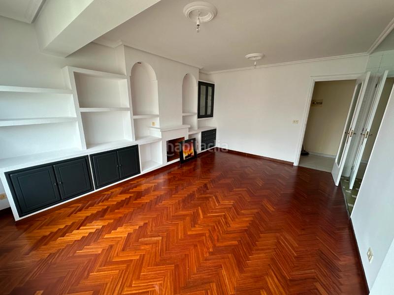 Foto 0b79838b-9338-40ca-a123-6b18b7b85e0d. Appartement dans Los Castros - Castrillón Coruña (A)