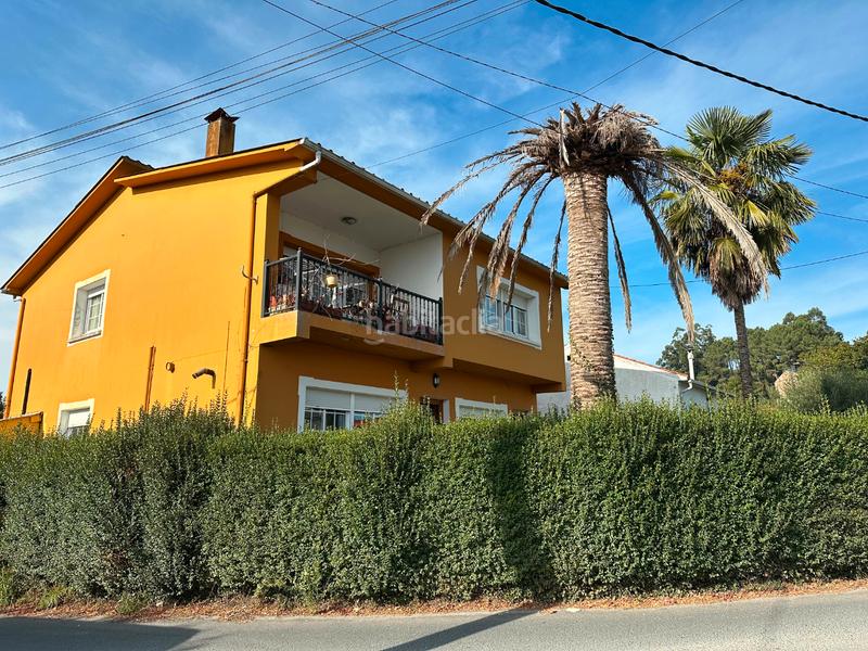 Foto 9dd54817-4128-4461-bf3c-ef6d2f01c05c. Casa a Bergondo