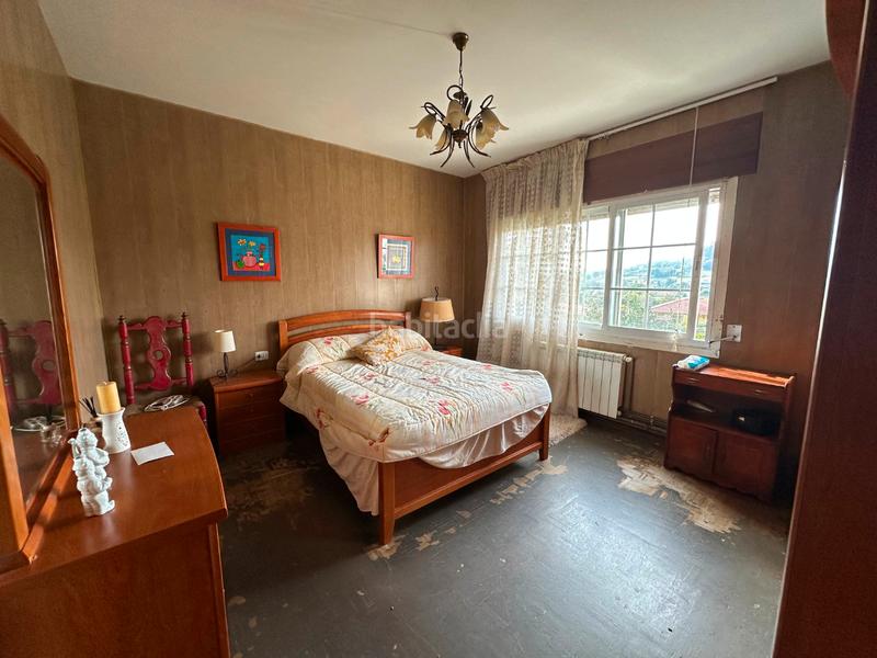 Foto f1b24f12-de46-4d3c-89f3-bae30ef7b396. Casa a Bergondo