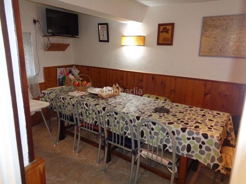 Foto ba76fe3b-dd10-4928-848a-b07fa141d40c. Masia amb calefacció a Briones