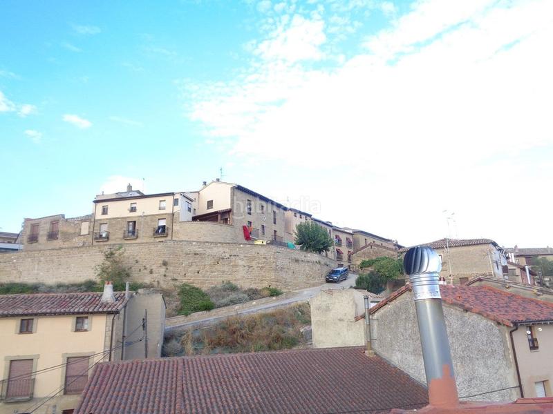 Foto 2b1ccd4a-eaf9-4386-bdf9-617df7c53b26. Masía en Briones