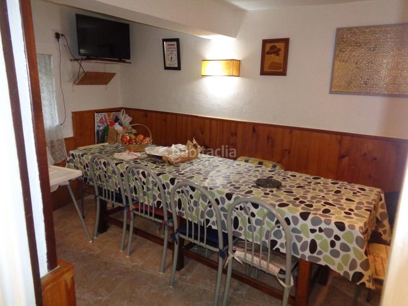 Foto ba76fe3b-dd10-4928-848a-b07fa141d40c. Masía en Briones