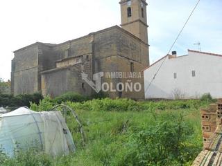 Terreno residenziale in Calle Linares 12