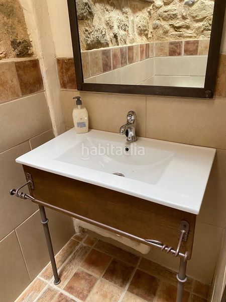 Foto fe5f7547-00b3-4cb4-85f8-3d5e688294c2. Casa amb calefacció a Cuzcurrita de Río Tirón