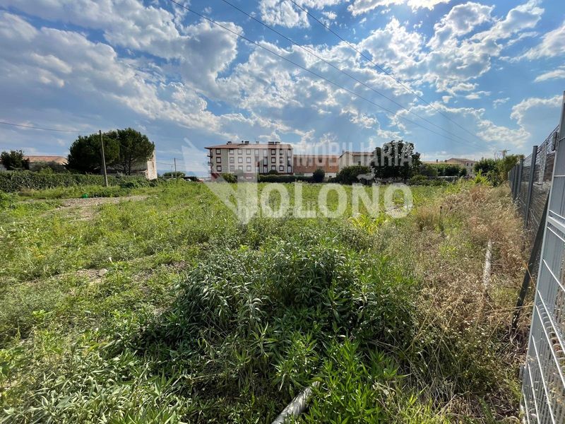 Foto d8f77331-2c71-46f8-95d1-9c949bb60248. Wohngrundstück in calle miguel villanueva 53 in Castañares de Rioja