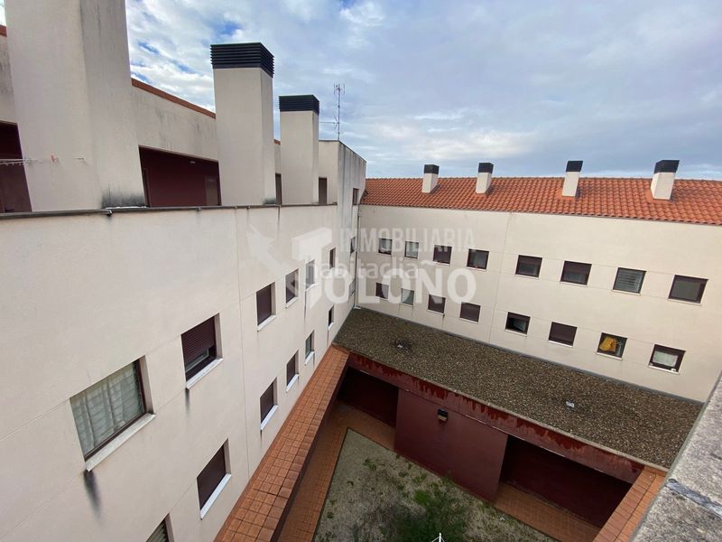 Foto 7091e51a-6df0-4fd4-b488-b60f246d46bb. Apartament amb calefacció aparcament a Briones