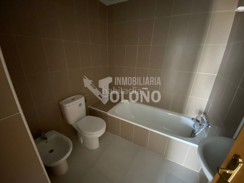 Foto 9ceea1ce-1323-4581-b0eb-0d4fdc4de91d. Apartament amb calefacció aparcament a Briones