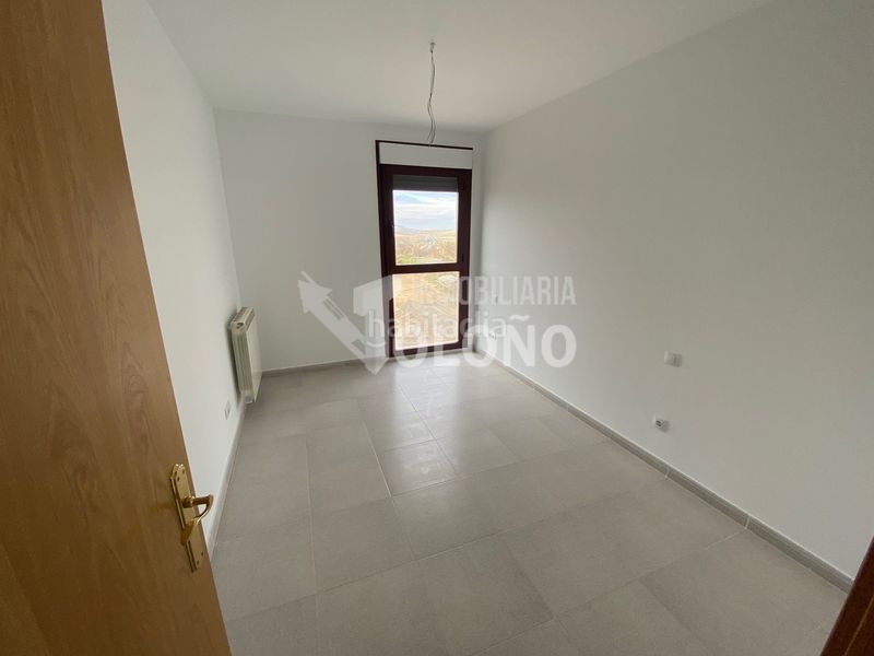 Foto 054286b6-6965-4a15-9925-7542a5a763b0. Apartamento en Briones