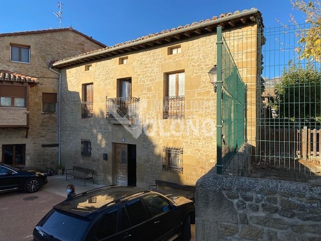 Foto 8b730802-ee4c-4eb2-b865-7654d57b23bc. Haus in Leza