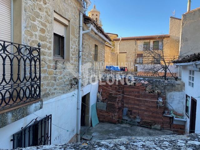 Foto 93270f76-b6c1-4ce5-b591-c0a1faf04618. Haus in Leza